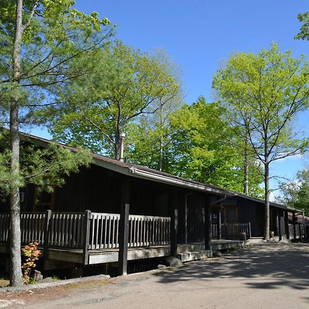 Log Cabin Inn แพร์รี ซาวด์ ภายนอก รูปภาพ